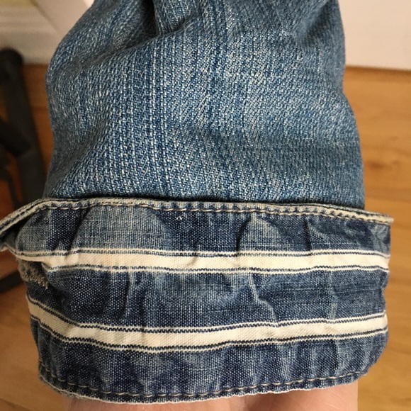 American Eagle Jean Jacket - Picture 3 of 4